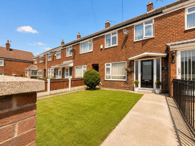 2 bedroom terraced house for sale