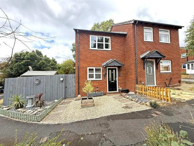 2 bedroom semi detached house for sale