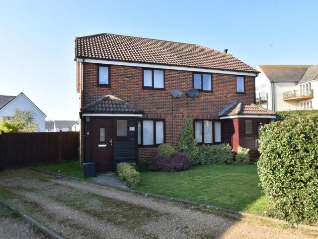 2 bedroom semi detached house for sale