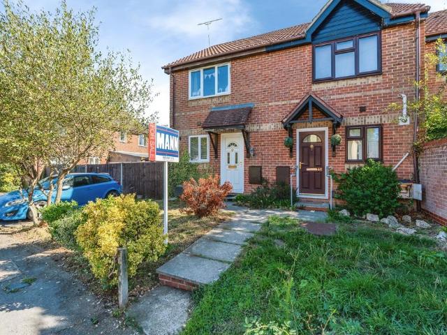 2 bedroom semi detached house for sale