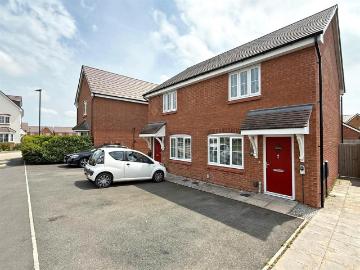 2 bedroom semi detached house for sale