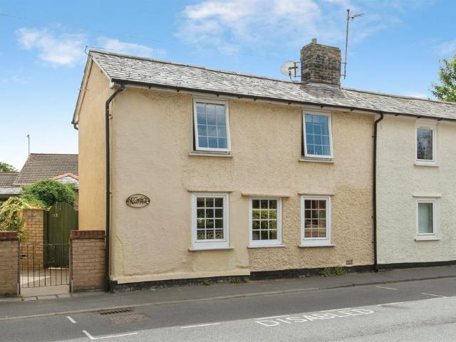 2 bedroom semi detached house for sale