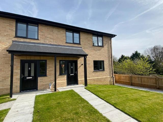 2 bedroom semi detached house for sale