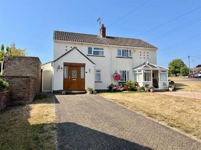 2 bedroom semi detached house for sale
