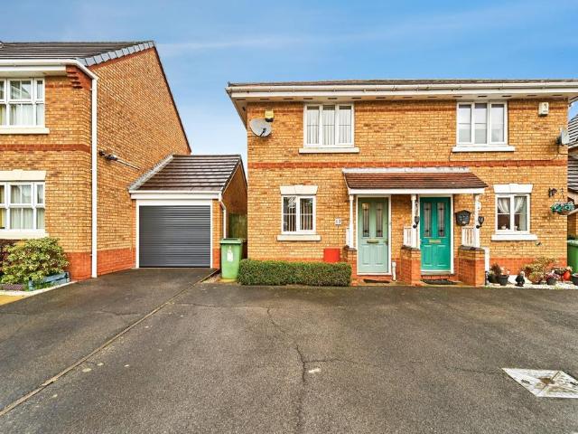 2 bedroom semi detached house for sale