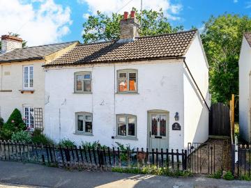 2 bedroom semi detached house for sale