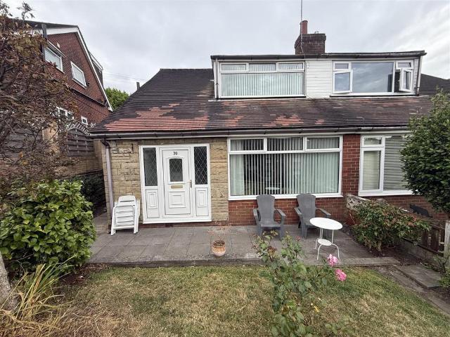 2 bedroom semi detached house for sale