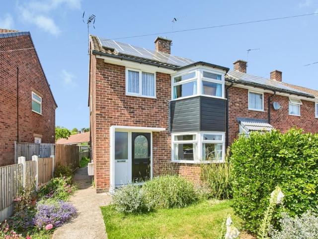 2 bedroom semi detached house for sale