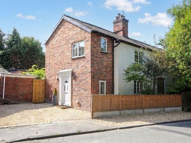 2 bedroom semi detached house for sale