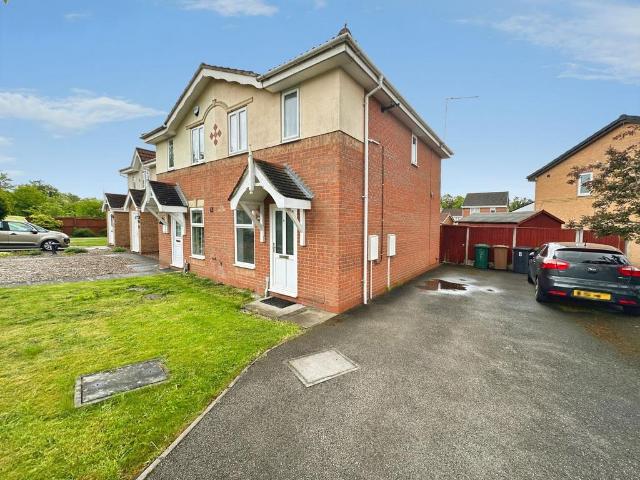 2 bedroom semi detached house for sale