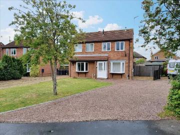 2 bedroom semi detached house for sale