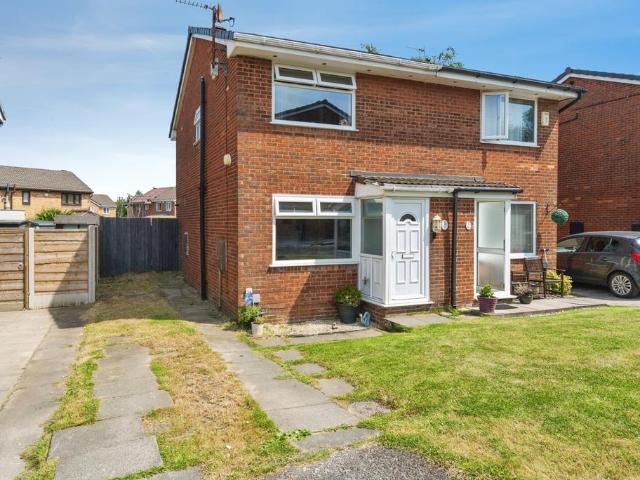 2 bedroom semi detached house for sale