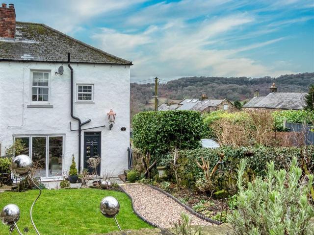 2 bedroom semi detached house for sale
