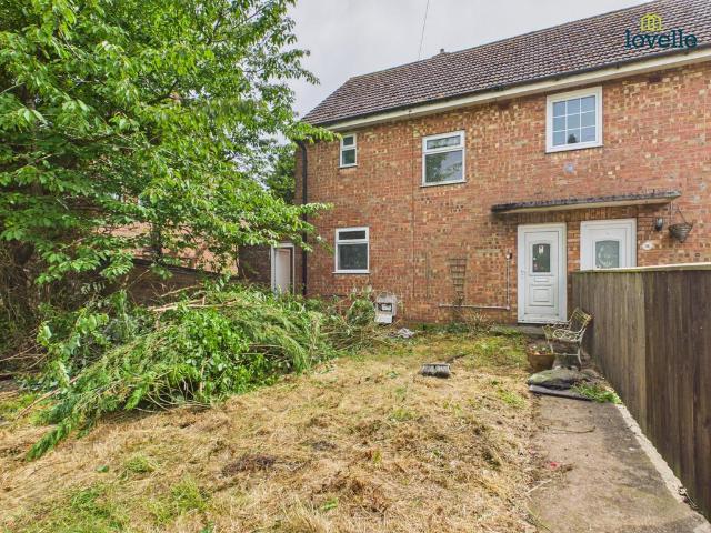 2 bedroom semi detached house for sale