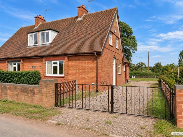2 bedroom semi detached house for sale