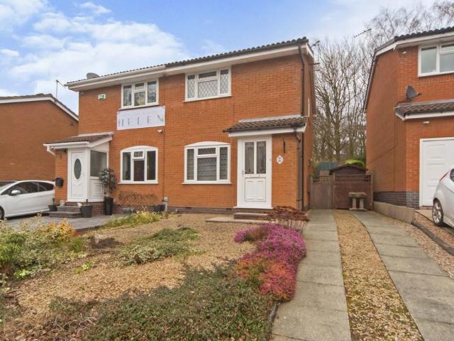 2 bedroom semi detached house for sale