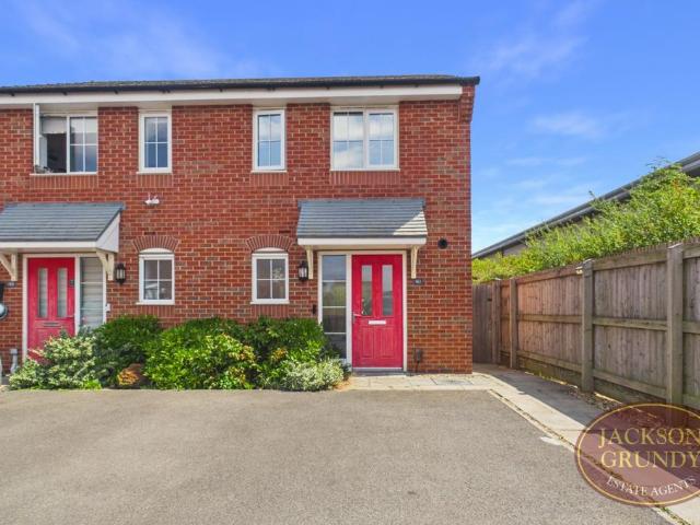 2 bedroom semi detached house for sale