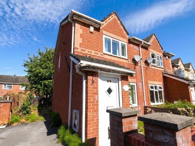 2 bedroom semi detached house for sale