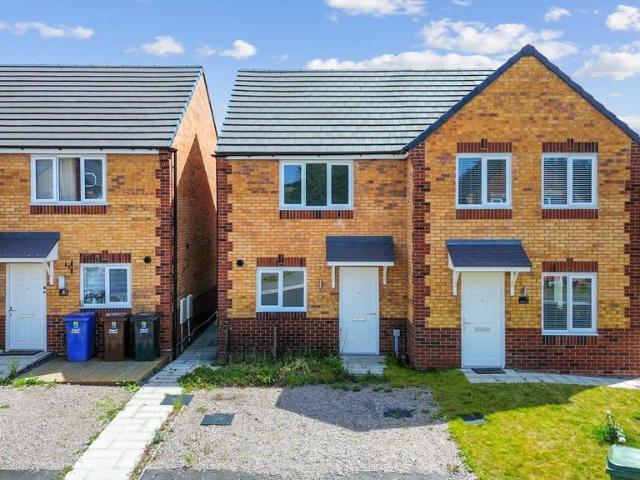2 bedroom semi detached house for sale