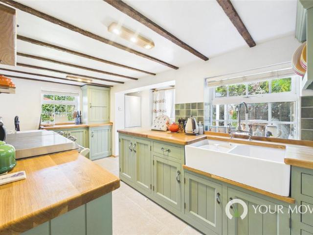2 bedroom semi detached house for sale