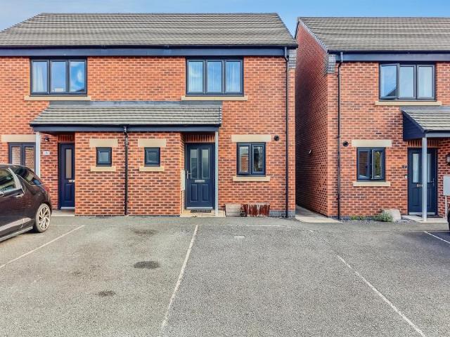 2 bedroom semi detached house for sale