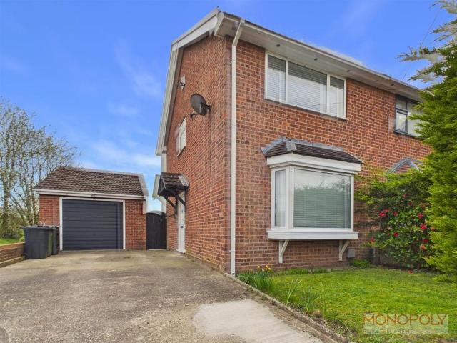 2 bedroom semi detached house for sale