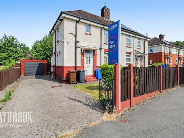 2 bedroom semi detached house for sale
