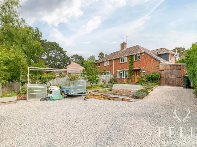 2 bedroom semi detached house for sale