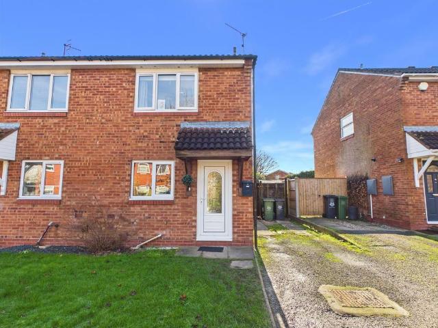 2 bedroom semi detached house for sale