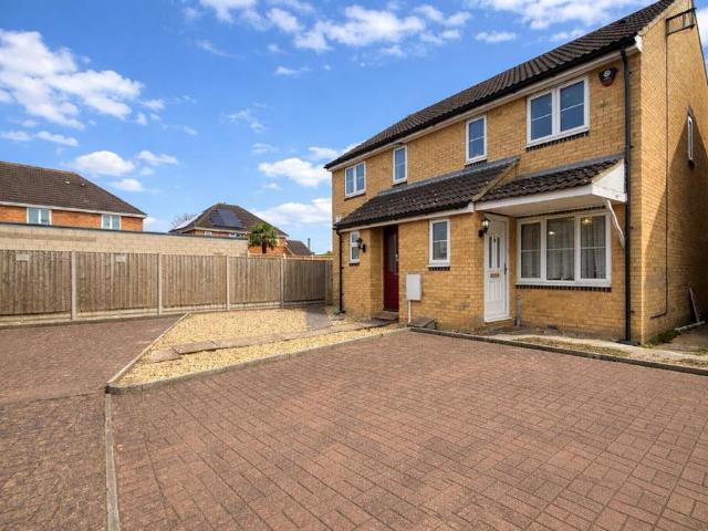 2 bedroom semi detached house for sale