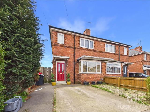 2 bedroom semi detached house for sale