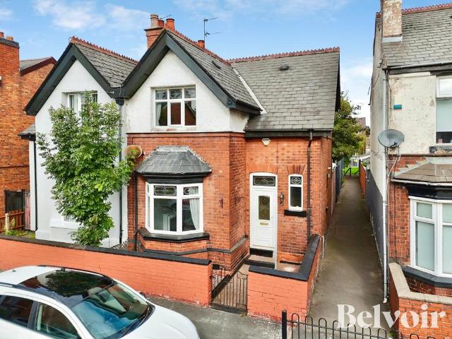 2 bedroom semi detached house for sale