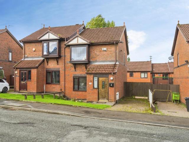 2 bedroom semi detached house for sale