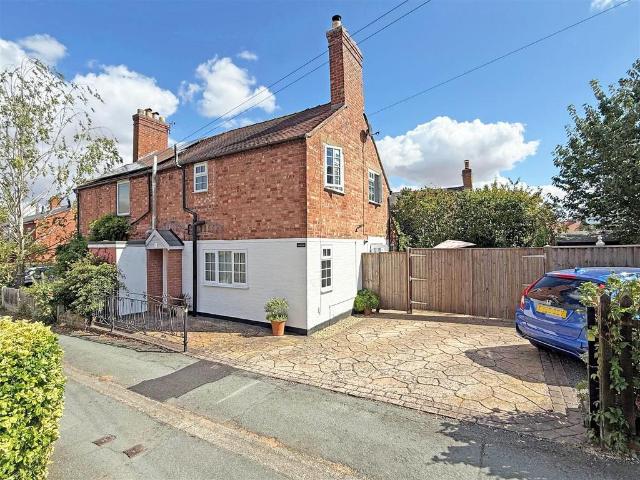 2 bedroom semi detached house for sale
