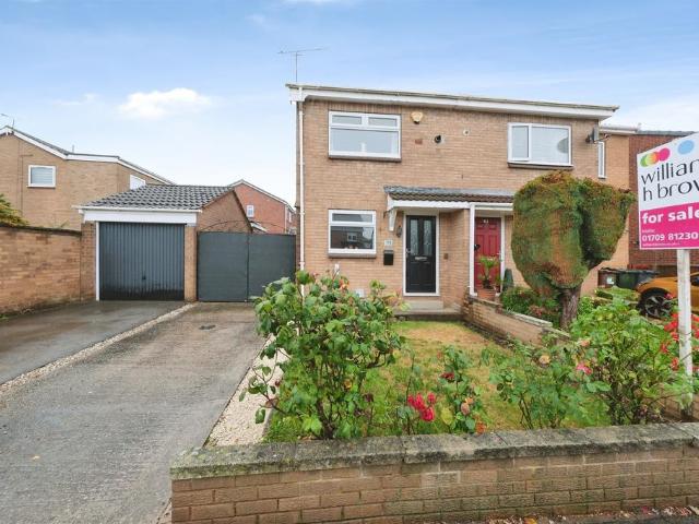 2 bedroom semi detached house for sale
