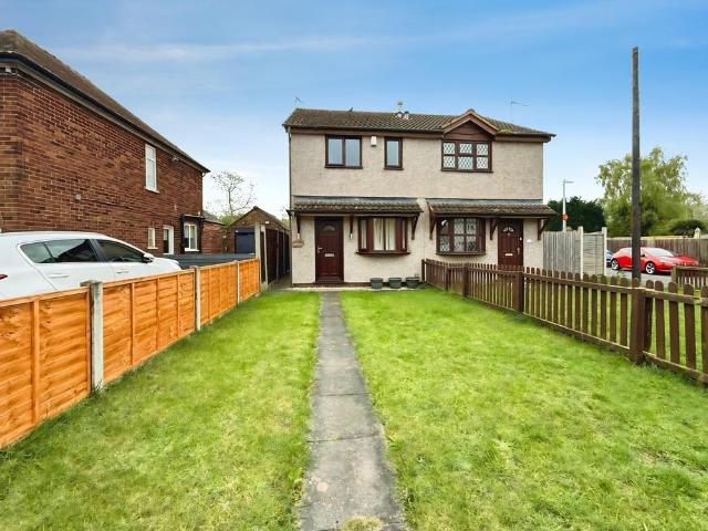 2 bedroom semi detached house for sale