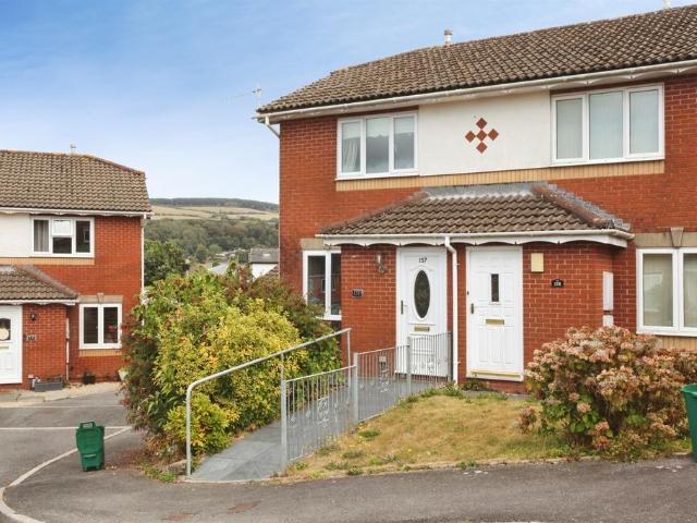 2 bedroom semi detached house for sale