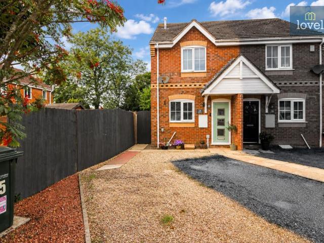 2 bedroom semi detached house for sale