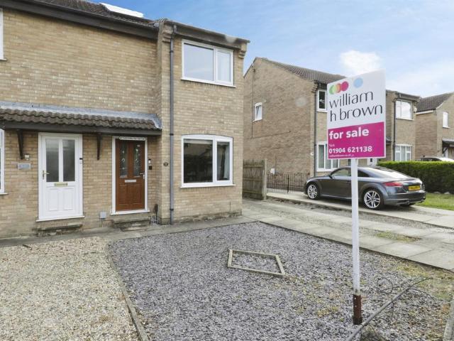 2 bedroom semi detached house for sale