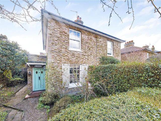 2 bedroom semi detached house for sale