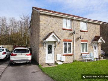 2 bedroom semi detached house for sale