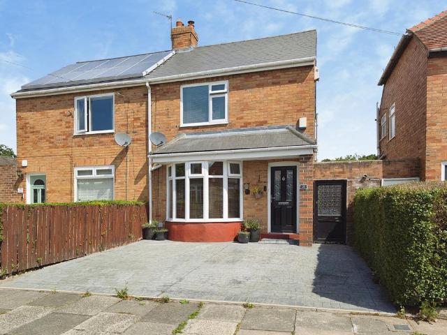 2 bedroom semi detached house for sale