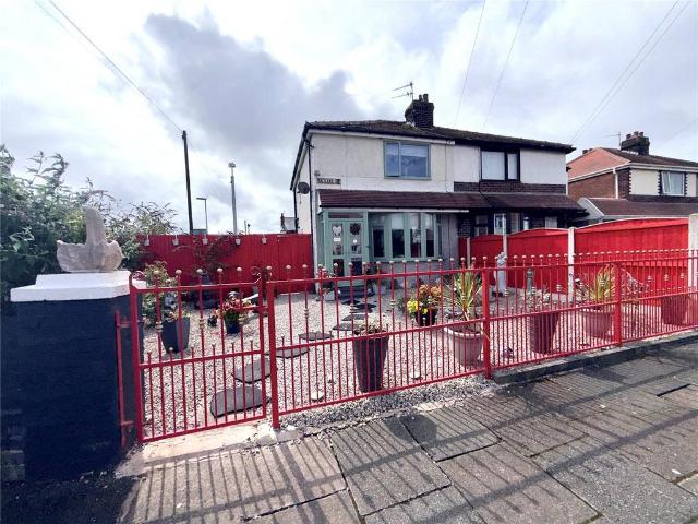 2 bedroom semi detached house for sale