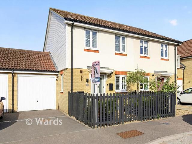 2 bedroom semi detached house for sale
