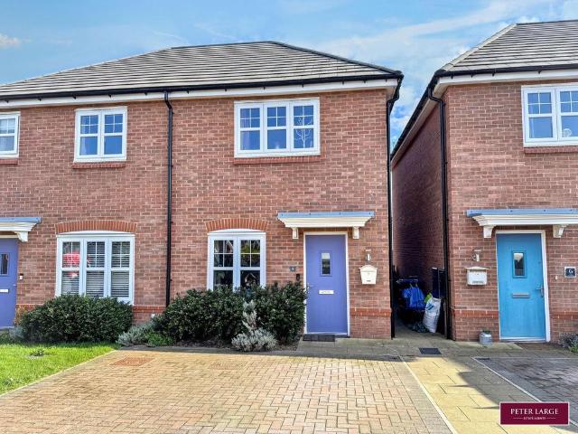 2 bedroom semi detached house for sale