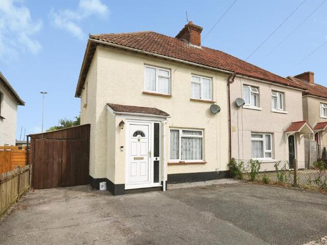 2 bedroom semi detached house for sale