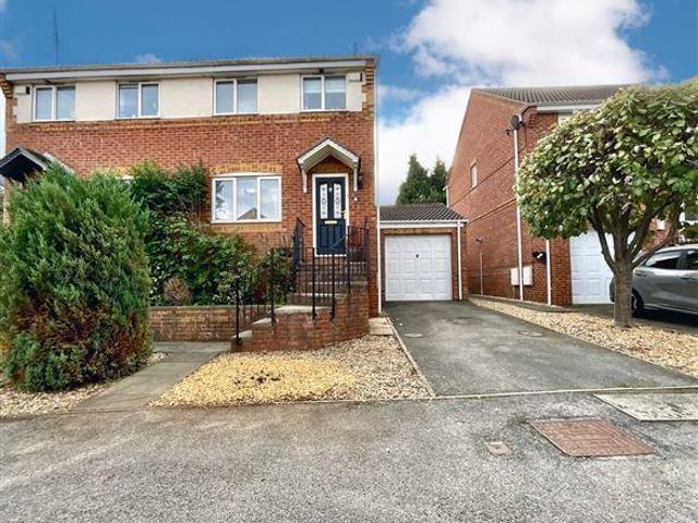 2 bedroom semi detached house for sale