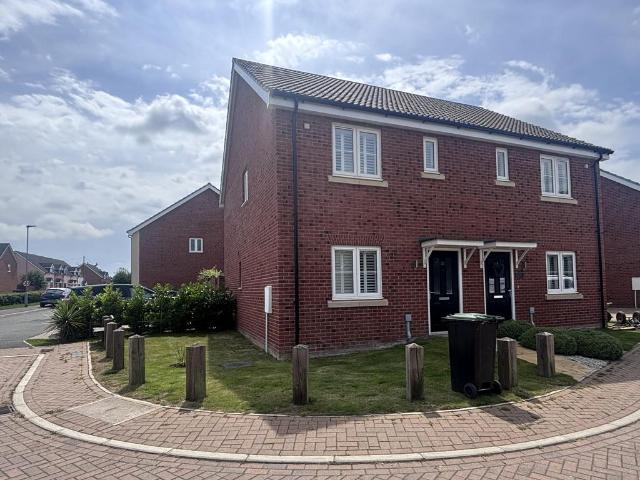 2 bedroom semi detached house for sale