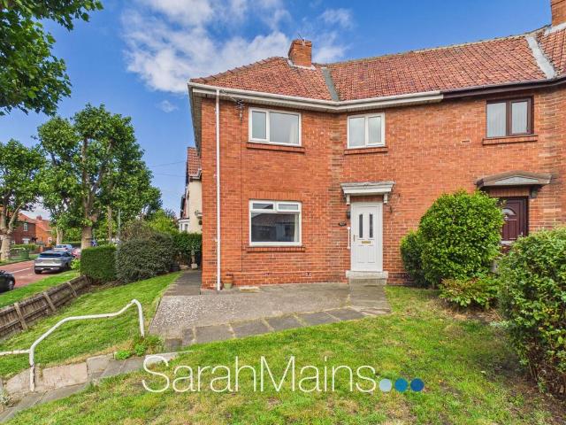 2 bedroom semi detached house for sale