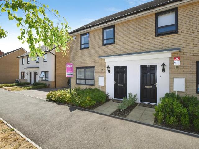 2 bedroom semi detached house for sale
